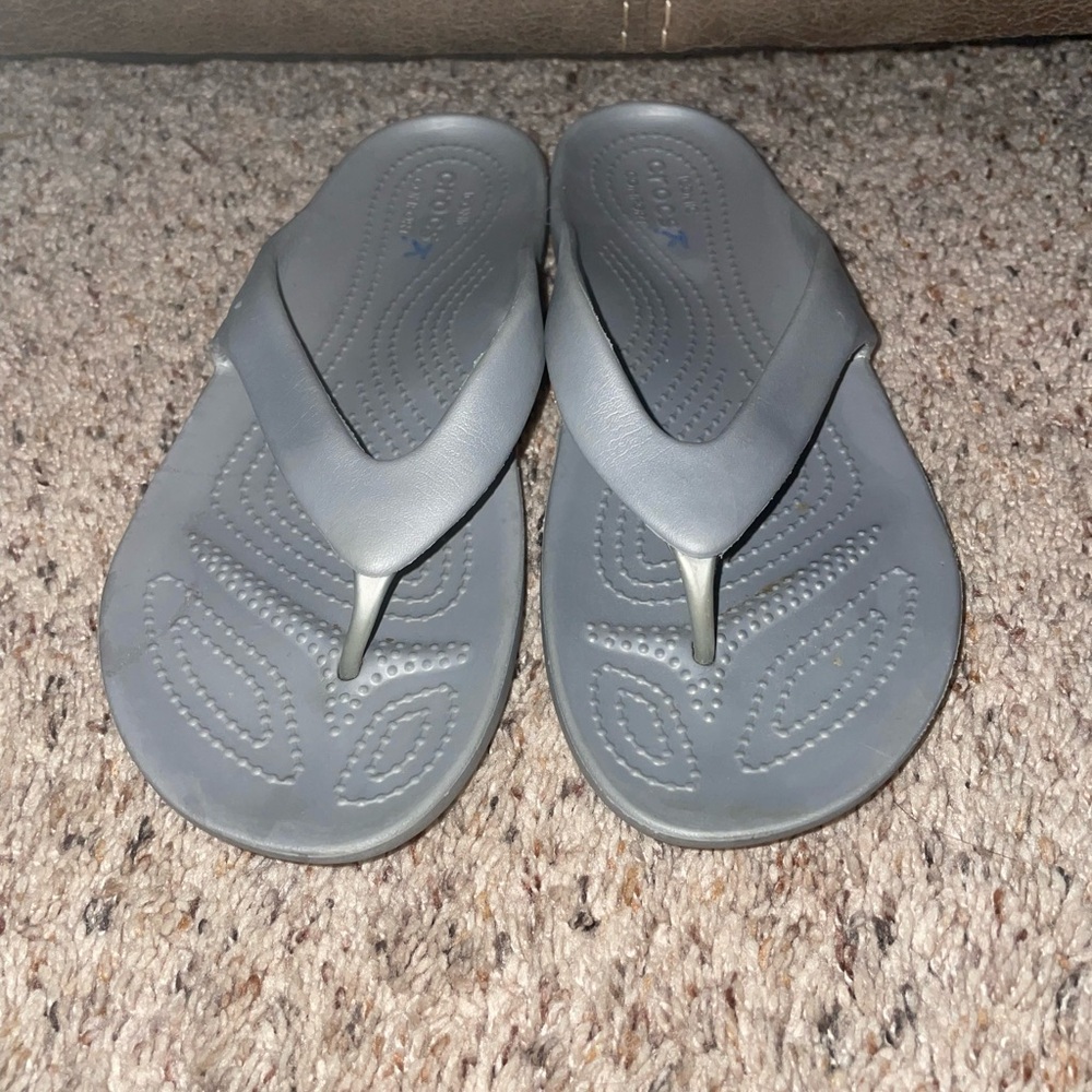 Crocs Kadee II Women's Flip Flop Size 8 Sandals - Picture 2 of 5